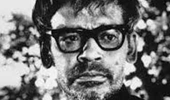 ঋত্বিক ঘটককে দালাল বললেন সৌমিত্র, কলকাতায় বিক্ষোভ ঋত্বিক ঘটককে দালাল বললেন সৌমিত্র, কলকাতায় বিক্ষোভ