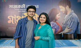 মুক্তির আগে ‘মায়াবতী’র মিলনমেলা মুক্তির আগে ‘মায়াবতী’র মিলনমেলা