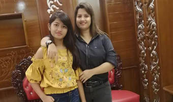 মেয়েকে নিয়ে অস্ট্রেলিয়ায় গাইতে যাচ্ছেন ন্যান্সি মেয়েকে নিয়ে অস্ট্রেলিয়ায় গাইতে যাচ্ছেন ন্যান্সি