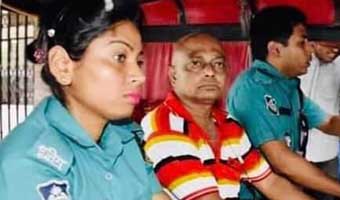 রক্তমাখা চাঁদের আলো অথবা নিজের কথা রক্তমাখা চাঁদের আলো অথবা নিজের কথা