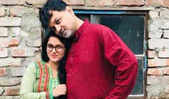সৃজিতকে প্যাঁচা সম্বোধন করলেন মৃথিলা সৃজিতকে প্যাঁচা সম্বোধন করলেন মৃথিলা