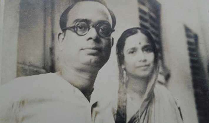 সস্ত্রীক সুনির্মল বসু