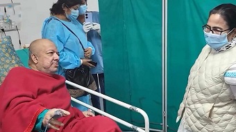 কবীর সুমনকে দেখতে হাসপাতালে মমতা বন্দ্যোপাধ্যায়