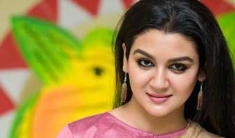 হতবাক জয়া আহসান হতবাক জয়া আহসান