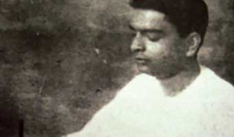 অপূর্ব চৌধুরীর গদ্য ‘প্রিয় বনফুল’