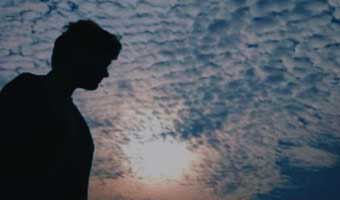 ডা. অপূর্ব চৌধুরীর গদ্য ‘মন খারাপ কেন হয়’ ডা. অপূর্ব চৌধুরীর গদ্য ‘মন খারাপ কেন হয়’