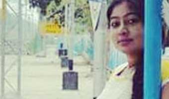 শ্রেয়া চক্রবর্তীর আত্মগদ্য ‘রাত গভীরের সংলাপ’