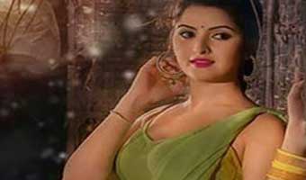 বড়লোকের প্রমোদভ্রমণের সঙ্গি হওয়া যখন বদান্যতা