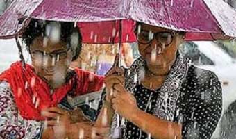 জাওয়াদের প্রভাব থাকবে মঙ্গলবার পর্যন্ত, ঝরবে বৃষ্টি জাওয়াদের প্রভাব থাকবে মঙ্গলবার পর্যন্ত, ঝরবে বৃষ্টি