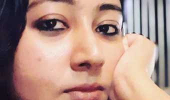 শ্রেয়া চক্রবর্তীর গল্প ‘আমি কান পেতে রই’ শ্রেয়া চক্রবর্তীর গল্প ‘আমি কান পেতে রই’