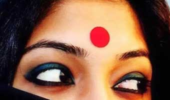 রাহমান চৌধুরীর কলাম ‘টিপ ও সংস্কৃতির কথকতা’ রাহমান চৌধুরীর কলাম ‘টিপ ও সংস্কৃতির কথকতা’