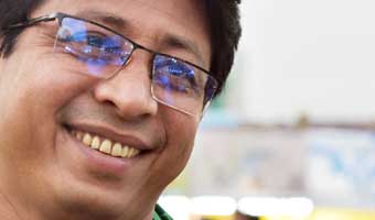 স্বকৃত নোমানের গদ্য ‘মহাকালে রেখাপাত’ স্বকৃত নোমানের গদ্য ‘মহাকালে রেখাপাত’