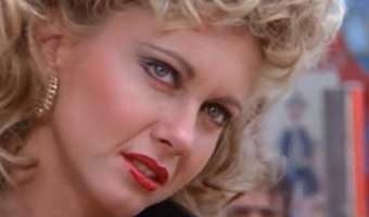 চারবার গ্র্যামি জয়ী তারকা অলিভিয়া আর নেই