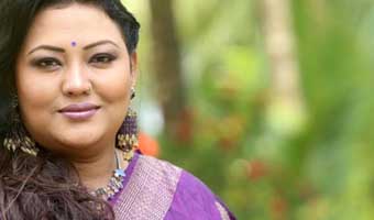 ফোক সম্রাজ্ঞী মমতাজের বাড়িতে বসছে ‘মায়ের মেলা’