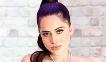 নেতাদের কোনো কাজ নেই, এরা খুবই বোকা: উরফি