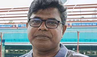 এহসান হাবীবের তিনটি কবিতা এহসান হাবীবের তিনটি কবিতা