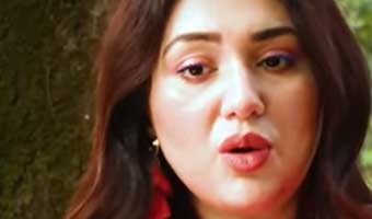 রাতে হঠাৎ ফতুল্লা থানায় অপু বিশ্বাস