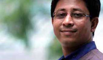 স্বকৃত নোমানের গদ্য ‘মহাকালে রেখাপাত’ স্বকৃত নোমানের গদ্য ‘মহাকালে রেখাপাত’