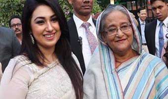 আমাদের প্রধানমন্ত্রী, তিনি আসলেই মা: অপু বিশ্বাস আমাদের প্রধানমন্ত্রী, তিনি আসলেই মা: অপু বিশ্বাস
