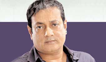 স্বাধীন খসরুর গদ্য ‘মায়া আর লাপাত্তা লেডিজ’ স্বাধীন খসরুর গদ্য ‘মায়া আর লাপাত্তা লেডিজ’