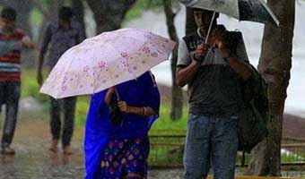 ঢাকাসহ ১৬ অঞ্চলে ঝড়বৃষ্টির পূর্বাভাস ঢাকাসহ ১৬ অঞ্চলে ঝড়বৃষ্টির পূর্বাভাস