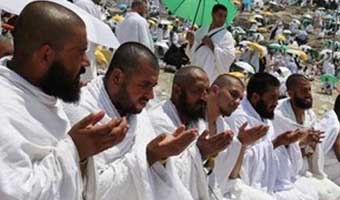 শুরু হয়েছে হজ, লাখো হজ পালনকারী এখন মিনায়