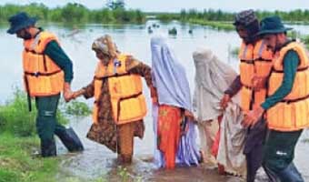 পাকিস্তানে ভারি বৃষ্টি, ২৪ ঘণ্টায় ৫৪ জনের মৃত্যু
