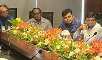 দগ্ধদের সেবায় কাজ শুরু করেছেন ভারতের চিকিৎসকরা