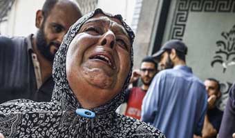 ইজরায়েরি হামলায় গাজায় একদিনে নিহত ৩২