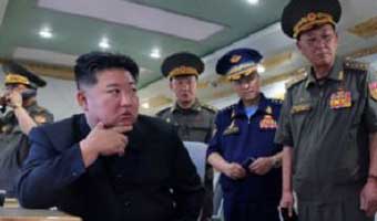 নতুন দুটি ক্ষেপণাস্ত্রের সফল পরীক্ষা চালালো উ.কোরিয়া