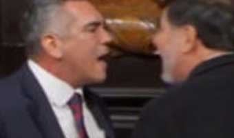 মেক্সিকোর সিনেটে অধিবেশনে মারামারি