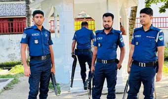 কু‌ষ্টিয়ায় লালন আখড়াবাড়িতে পুলিশ মোতায়েন