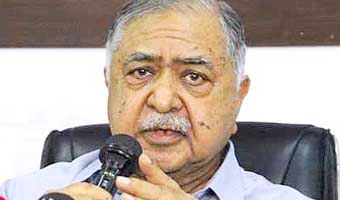 হাসপাতালে ড. কামাল হোসেন