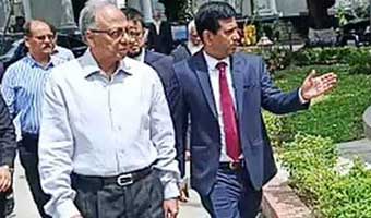 হাসিনার বিরুদ্ধে ট্রাইব্যুনালে ‘আমার দেশ’ সম্পাদকের জবানবন্দি
