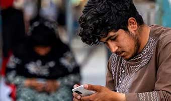 দেশজুড়ে টেলিযোগাযোগ বন্ধ করে দিয়েছে আফগানিস্তান