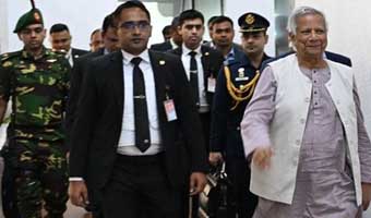 যুক্তরাষ্ট্রে ৯ দিনের সফর শেষে দেশে ফিরেছেন ড. ইউনূস