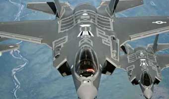 ভেনেজুয়েলার উপকূলের কাছে মার্কিন যুদ্ধবিমান