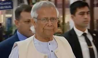 রোমের পথে প্রধান উপদেষ্টা