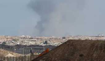 যুদ্ধবিরতি কার্যকর, এরপরও গাজায় চলছে ইজরায়েলি হামলা যুদ্ধবিরতি কার্যকর, এরপরও গাজায় চলছে ইজরায়েলি হামলা