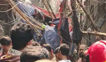 ভূমিকম্পে নিহত ৪