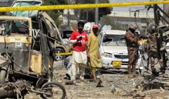 পাকিস্তানের বোমা হামলায় আফগানিস্তানে নিহত ১০