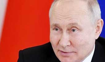 স্মার্টফোন ও ইন্টারনেট ব্যবহার করেন না পুতিন স্মার্টফোন ও ইন্টারনেট ব্যবহার করেন না পুতিন