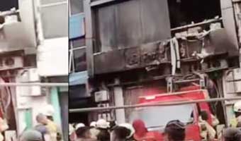 ইন্দোনেয়িশায় বহুতল ভবনে আগুন, নিহত ২২