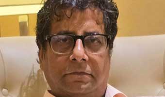 সাংবাদিক আনিস আলমগীর এখনও ডিবি কার্যালয়ে