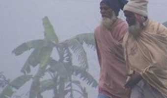 শৈত্যপ্রবাহে কাঁপছে বাংলাদেশ