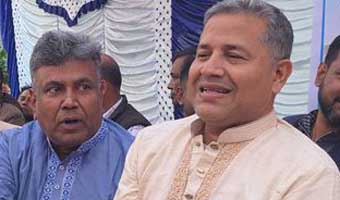 ‘মানুষের ভালোবাসায় ঘুমাতে পারি না, ফজরের পরে ঘুমাতে হয়’ ‘মানুষের ভালোবাসায় ঘুমাতে পারি না, ফজরের পরে ঘুমাতে হয়’