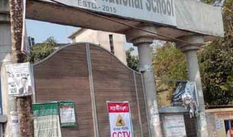 গোপালগঞ্জে ভোটকেন্দ্রে ককটেল বিস্ফোরণ, শিশুসহ আহত ৩