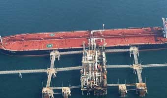 সকল তেল বন্দরের কার্যক্রম বন্ধ করল ইরাক