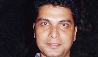 অভিনেতা শামস সুমন মারা গেছেন