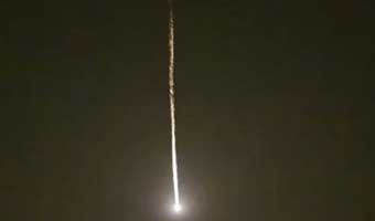 ইজরায়েলে একের পর এক আঘাত হানছে ইরানের ক্ষেপণাস্ত্র